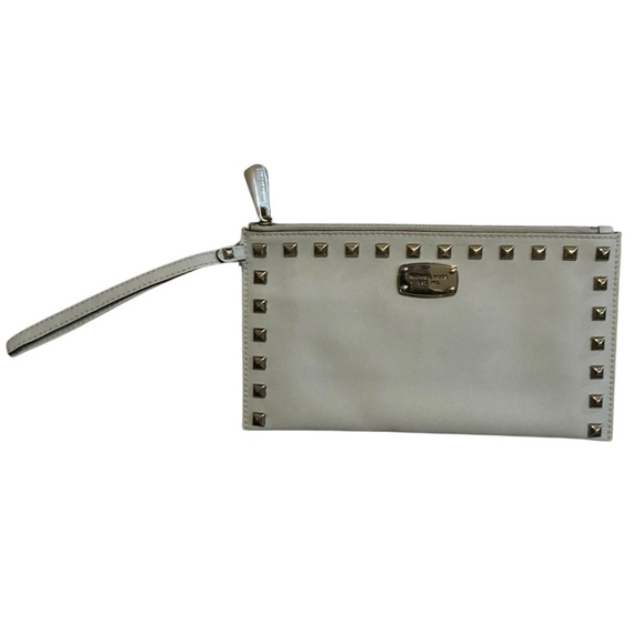 Michael Kors Women's Gray Studded Leather Wallet Wristlet Clutch NWOT!!​ - Picture 2 of 15